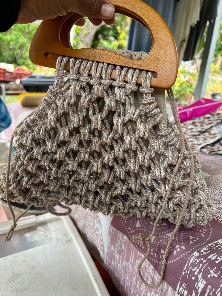 Sac macramé beige anse bois MALETHELI